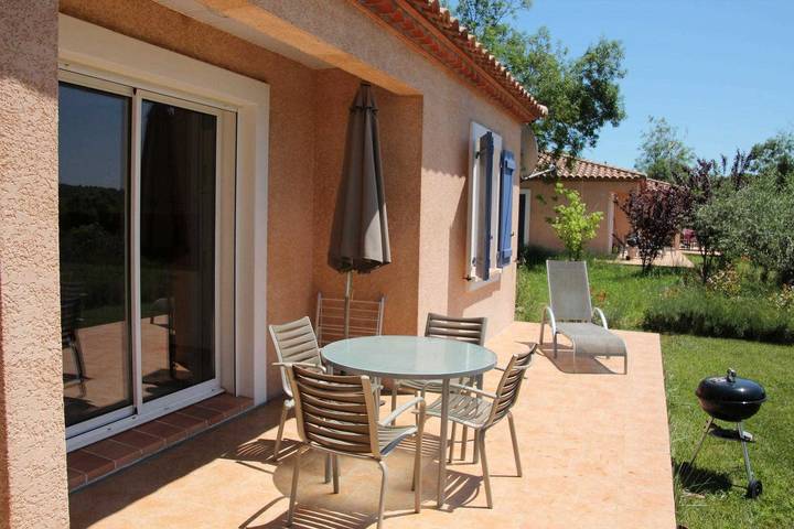 Gîte pour 5 personnes, avec jardin et piscine à Cébazan - 2