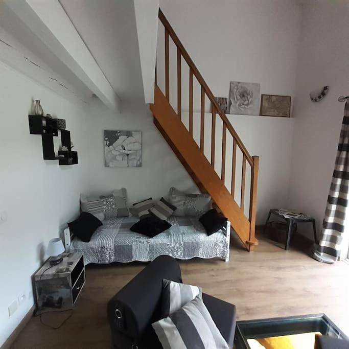 Location de vacances pour 3 personnes, avec terrasse et jardin à Herpelmont - 4