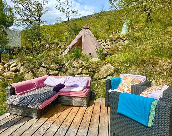 Gîte pour 2 personnes, avec jardin et vue à Lucéram