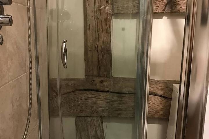 Bleiben Sie in einem 15-Jahrhundert-Stall 20 Minuten von Stratford on Avon entfernt in Gloucestershire