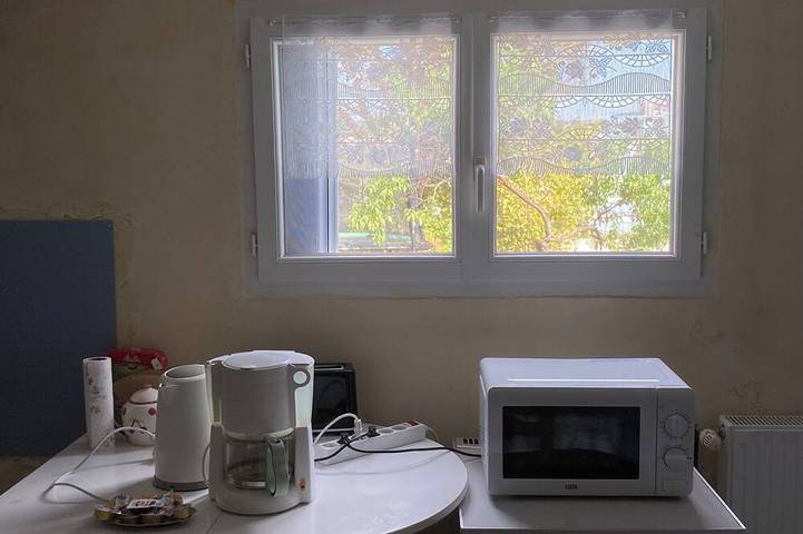 Gîte pour 3 personnes, avec jardin à Unieux - 3