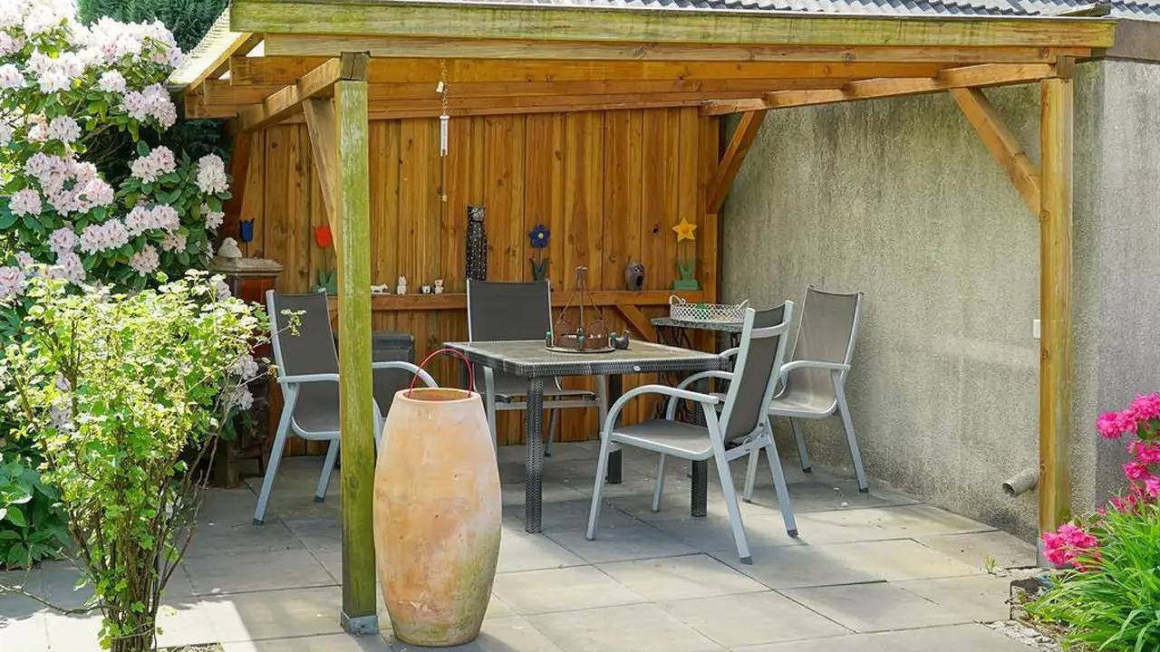Geheel vakantieappartement, Vakantieappartement voor 3 personen met tuin in Westerstede, Ammerland