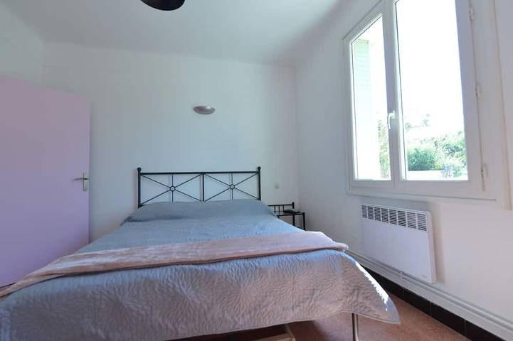 Location de vacances pour 5 personnes, avec terrasse et jardin à Sorgues - 4