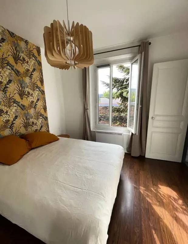 Apartamento entero, Apartamentos para 4 personas in Saint-Denis, Sena-Saint Denis