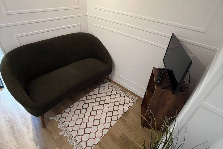 Entire apartment, The little cocoon in Vierzon, Vierzon Region