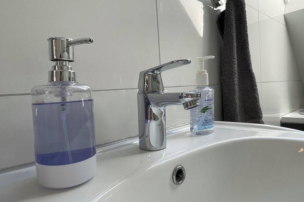 Ganze Wohnung, Moderne Wohnung nah am Cappenberger-See, 1-4 Gäste in Lünen, Ruhrgebiet