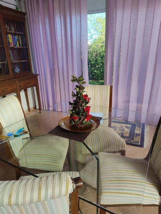Superior Villa in Fondi, Latina Provinz