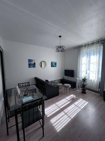 Gîte pour 2 personnes, avec terrasse à Saint-Claude (Jura)