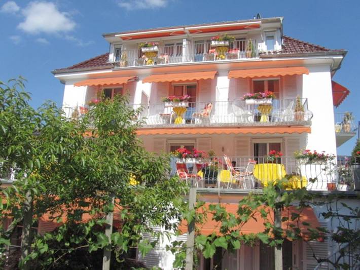 Maison d’hôte pour 2 personnes, avec jardin et vue, animaux acceptés dans Mullheim
