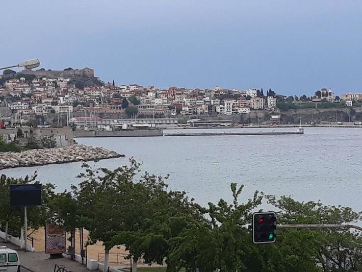 Ferienwohnung für 9 Personen, mit Balkon und Terrasse sowie Ausblick in Kavala