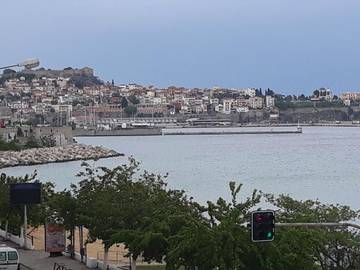 Gîte pour 6 personnes, avec vue et balcon à Kavala