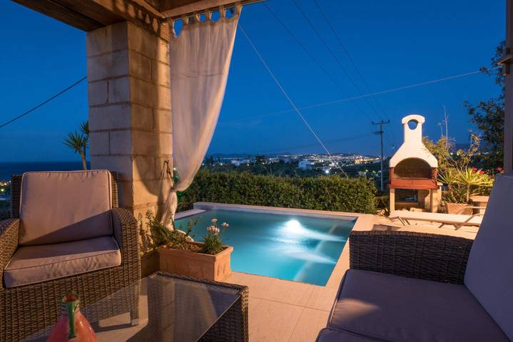 Pantanassa Villas - Erato with Sea View in Kato Stalos, Agia Marina