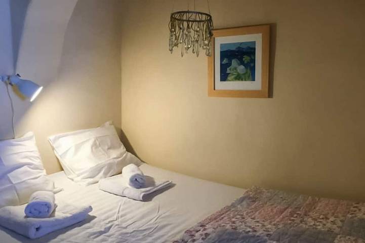 Stilvolles Steinhaus mit Pool - Aprovato, Andros in Andros