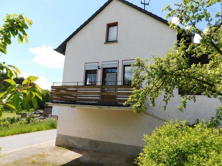 Ferienwohnung für 6 Personen, mit Balkon und Terrasse in Wittlich