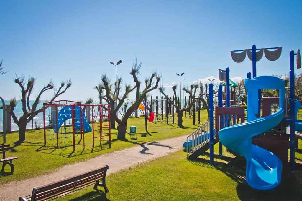 Appartamento intero, Appartamento con area benessere e parco acquatico  in Costa Adriatica Abruzzo
