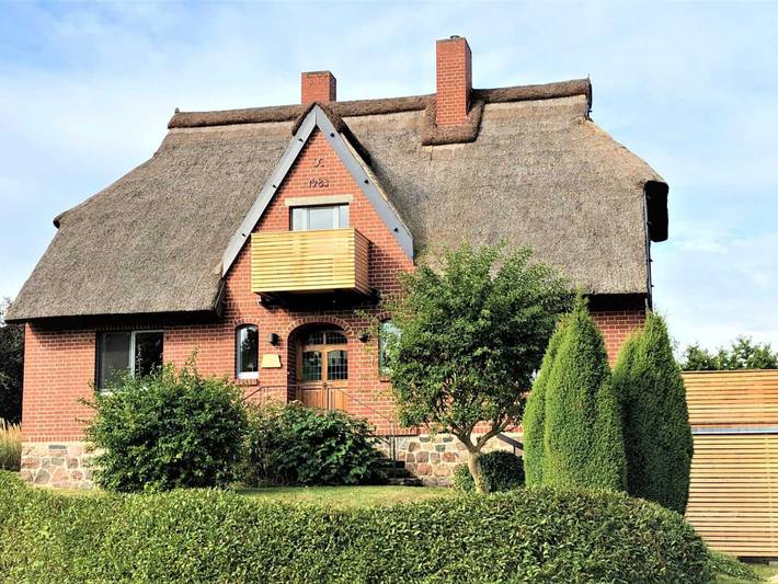 Ferienhaus für 6 Personen, mit Ausblick und Seeblick sowie Garten - 1