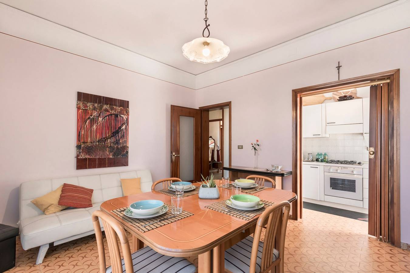 Ganze Wohnung, Ferienwohnung 'La Maison De Mely' mit Privatterrasse, Wi-Fi und Klimaanlage in Castelnuovo del Garda, Gardasee-Berge