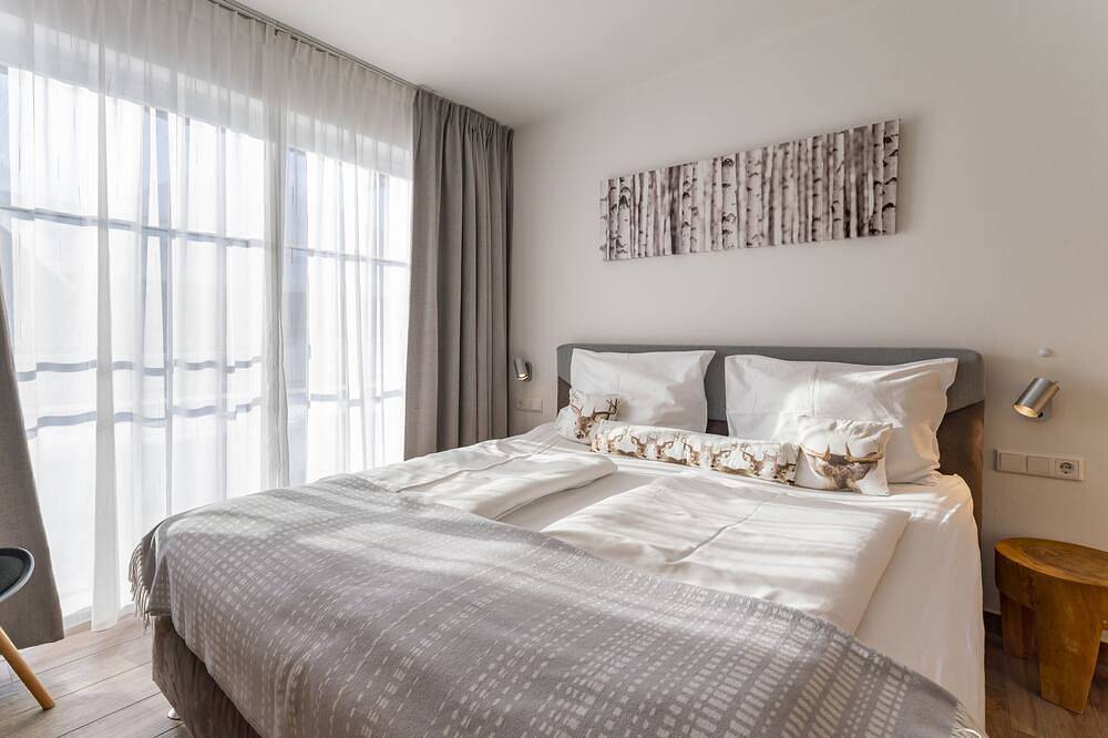 Ganze Wohnung, Luxuswohnung mit Terrasse in der Nähe von Kaprun in Piesendorf, Pinzgau