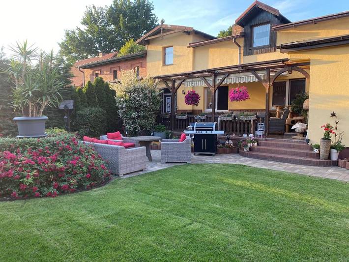 Ferienhaus für 3 Personen, mit Balkon und Terrasse sowie Garten und Ausblick