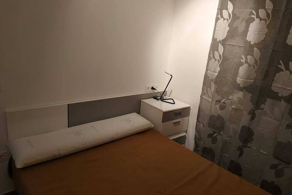 Entire apartment, Rural studio in Asturias special for couples in Belmonte de Miranda, Cordillera Cantábrica