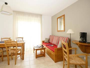 Maison De Vacances pour 8 Personnes dans Montignac, Périgord Noir, Photo 2