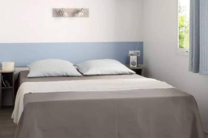 Mobil home pour 6 personnes dans Sandrans - 2