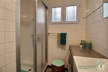 Gîte pour 5 personnes, avec jardin et terrasse à Bourseul
