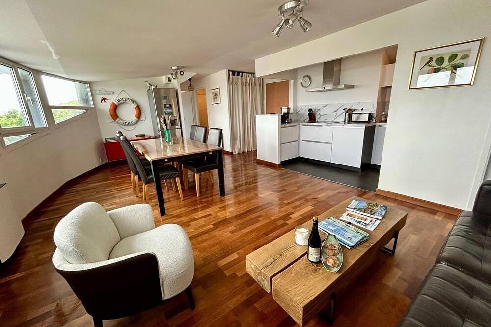 Appartement entier, Appart avec vue sur le port, Kermorvan et la plage des Blancs Sablons in Le Conquet, Région de Brest