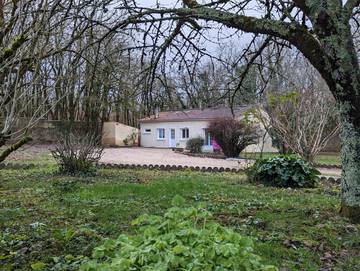 Maison De Vacances pour 5 Personnes dans Puyréaux, Charente, Photo 4