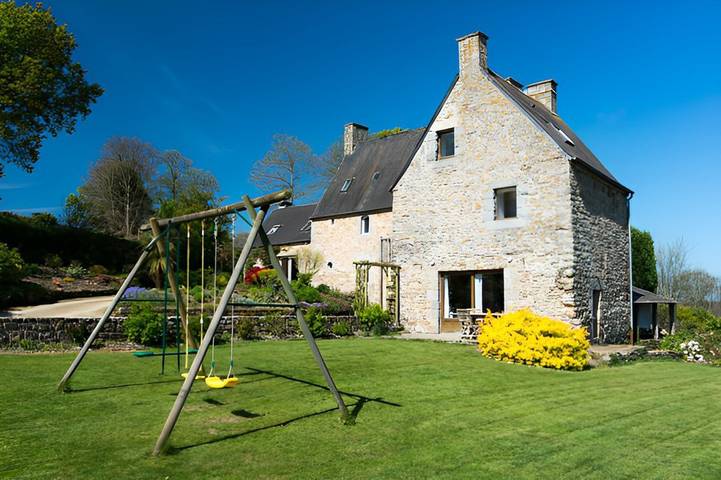Gîte pour 4 personnes, avec terrasse et jardin à Saint-Laurent