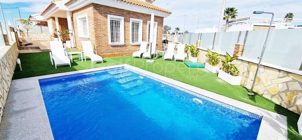 Casa rural para 6 personas, con Balcón además de Terraza y Piscina en Huerta de Murcia