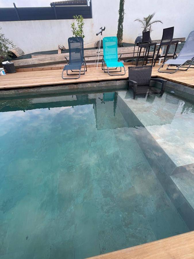 Location de vacances pour 9 personnes, avec terrasse ainsi que piscine et jardin à Venzolasca - 3