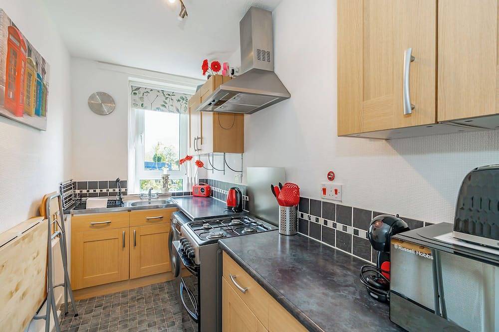 Geheel appartement, Home-from-home; 10 mins from city centre; Free on-street parking; Well-equipped in Edinburgh, Lothian