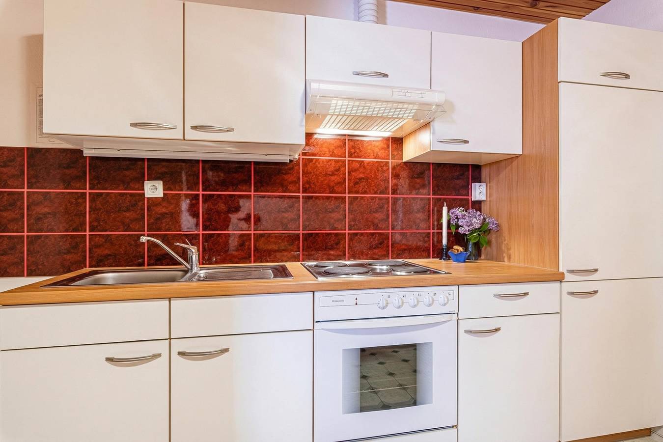 Ganze Wohnung, Eco farm Mikl Spruce Tree Apartment in Karawanken und Bachergebirge, Slowenien