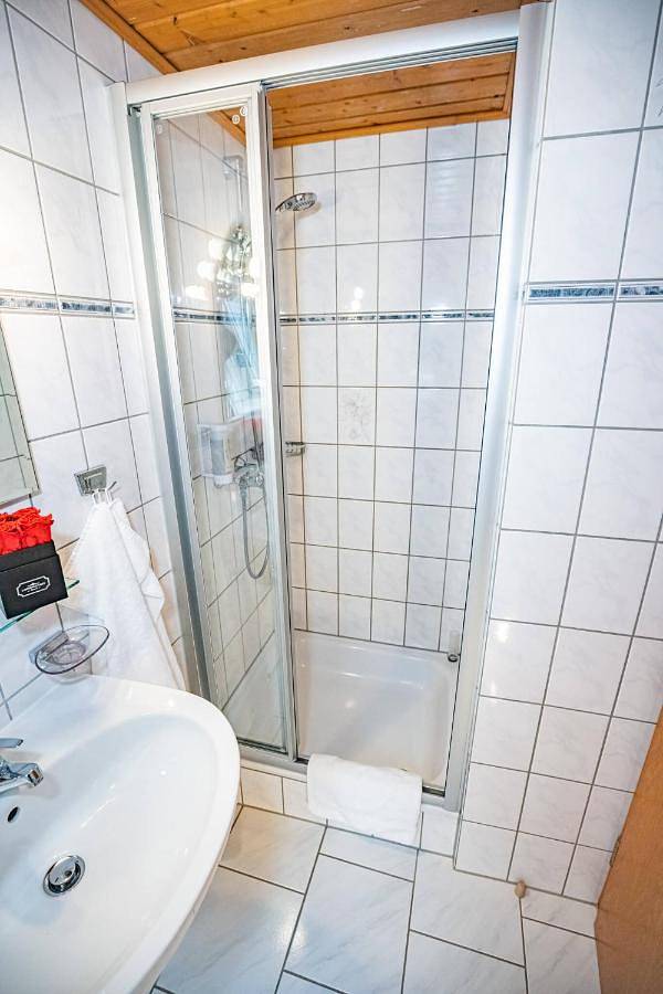 Gîte pour 8 personnes, avec vue et jardin à Donaueschingen - 4