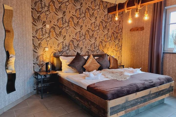 Gîte pour 3 personnes, avec jacuzzi et jardin à Burbach - 2