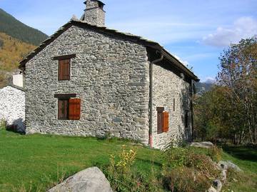 Gîte pour 6 personnes, avec jardin et terrasse à Saint-André (Savoie)