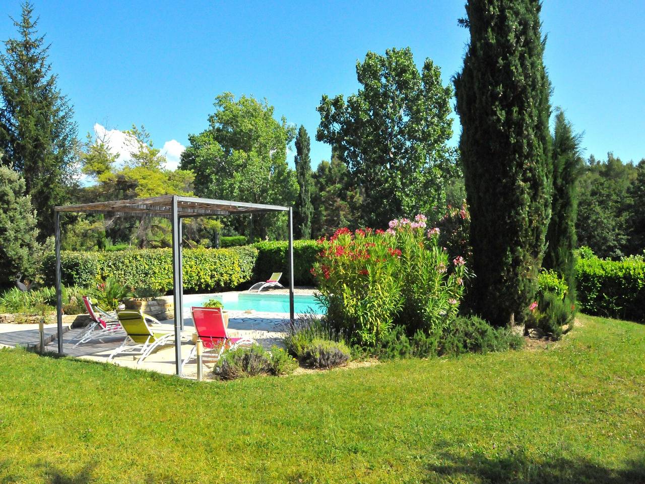 Maison de vacances à Puyméras avec jardin in Puyméras, Parc naturel régional du Mont-Ventoux