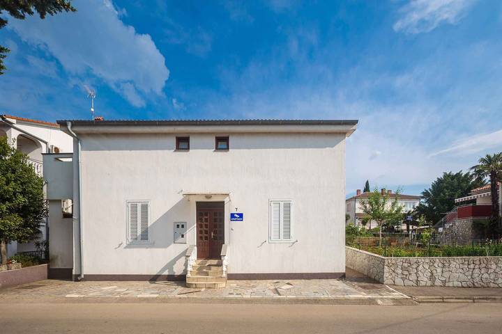 Ferienwohnung für 4 Personen, mit Garten und Balkon in Malinska - 3