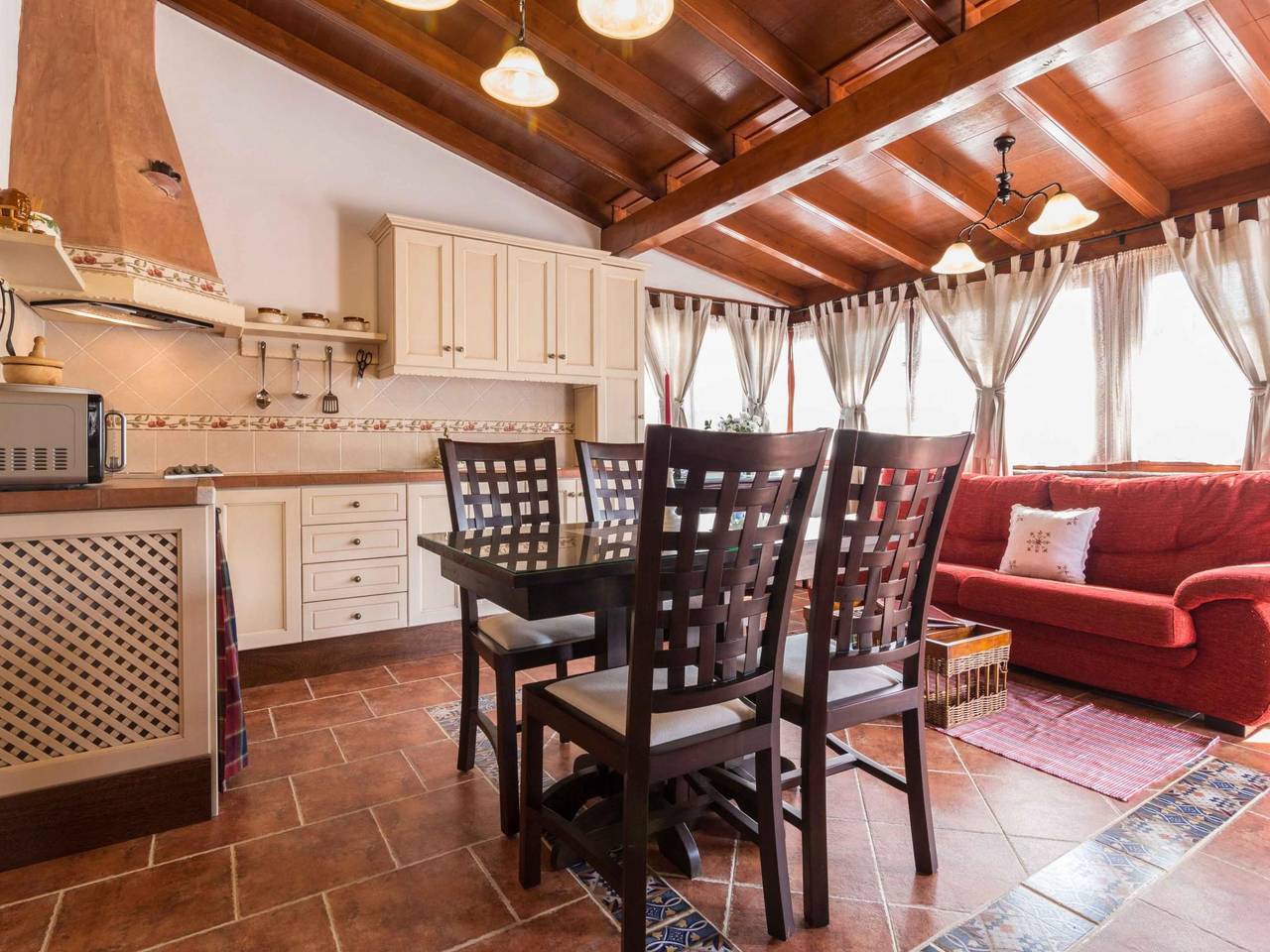 Appartement entier, Familienfinca auf dem Lande mit Schwimmbad in Pico Bermejo, San Cristóbal de La Laguna