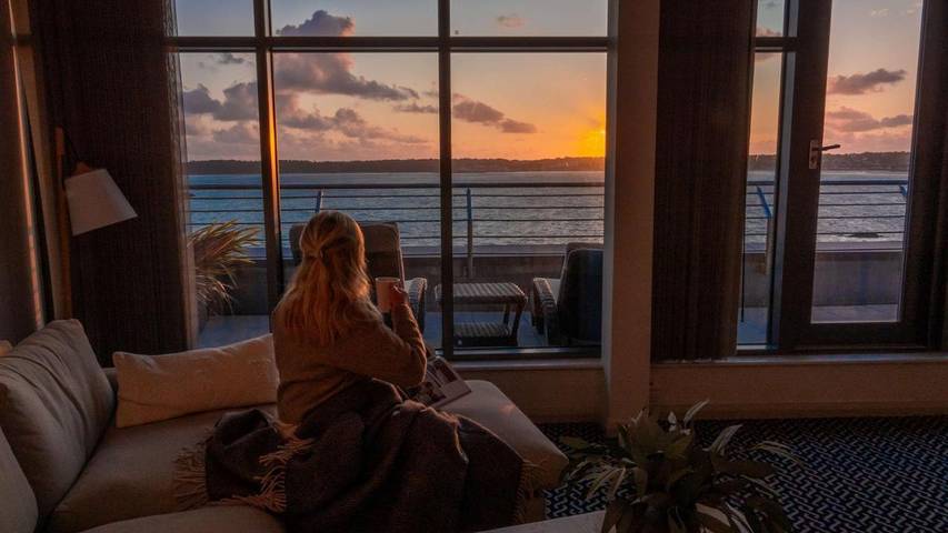 Hôtel pour 3 personnes, avec sauna ainsi que piscine et terrasse dans Saint-Hélier - 2