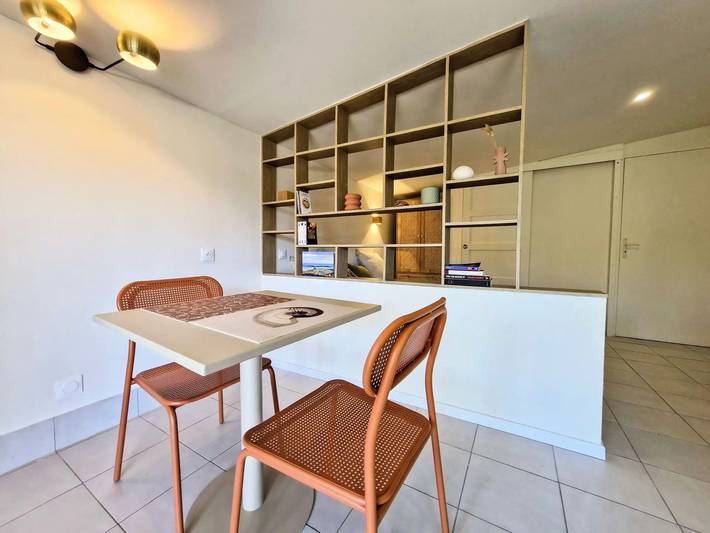 Gîte pour 2 personnes, avec balcon dans Plage Des Pesquiers Hyeres - 4
