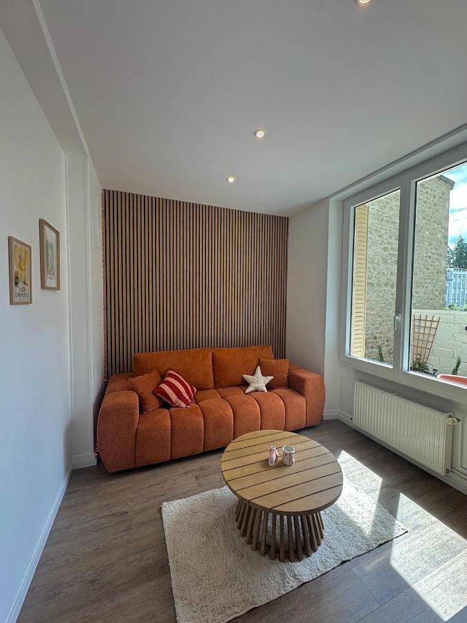 Appartement de vacances pour 3 personnes, avec Jacuzzi ainsi que Terrasse et Jardin