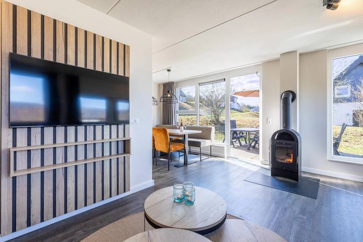 Bungalow für 8 Personen, mit Terrasse und Balkon/Terrasse im Sauerland - 4