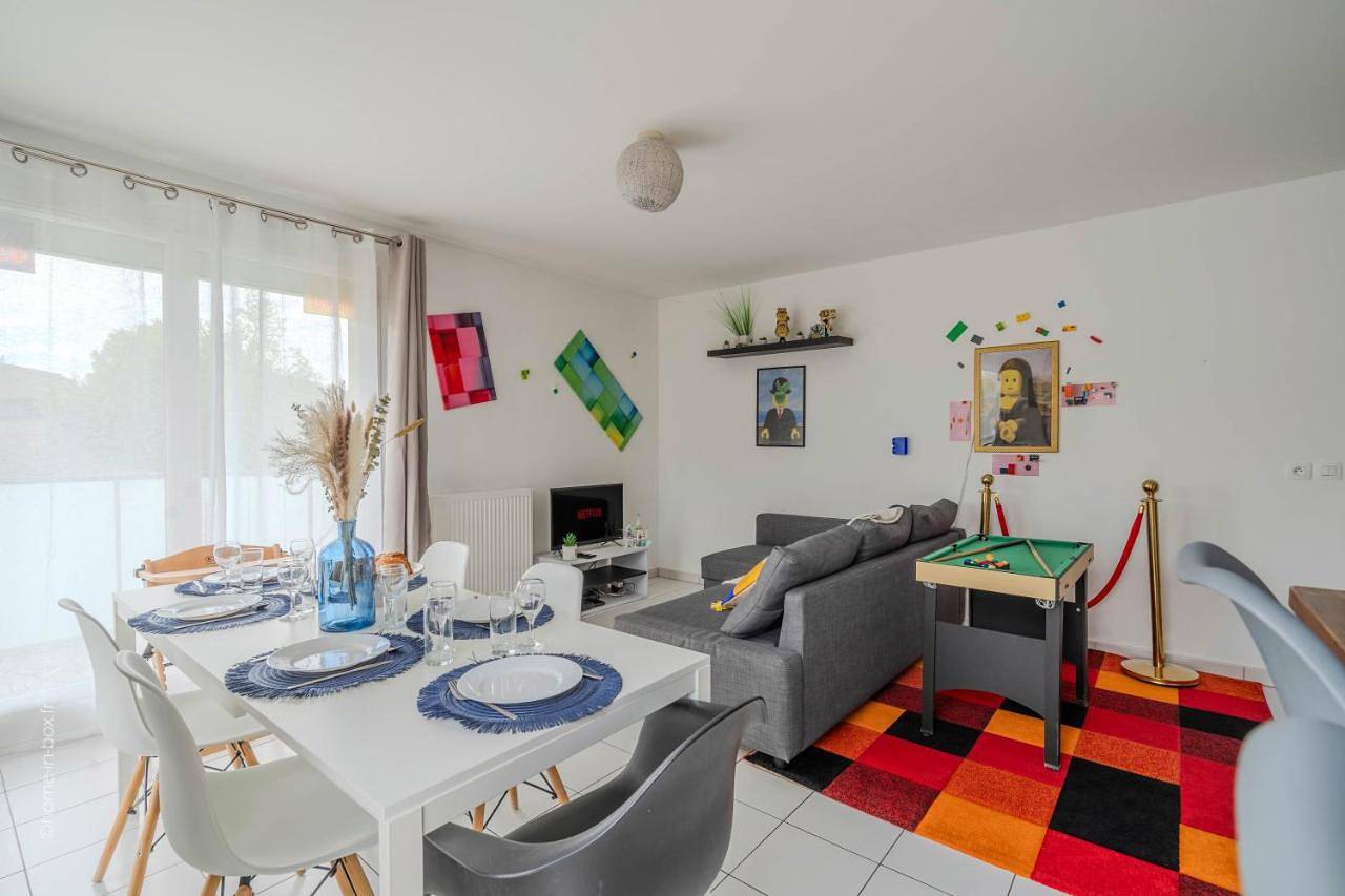Appartement entier, Two-Bedroom Apartment in Chanteloup-en-Brie, Seine-et-Marne