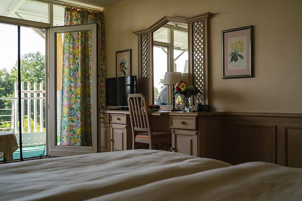 Ganze Wohnung, Appartement in optimaler Lage mit extragroßem Doppelbett in Bad Birnbach, Bayerische Golf und Thermenland