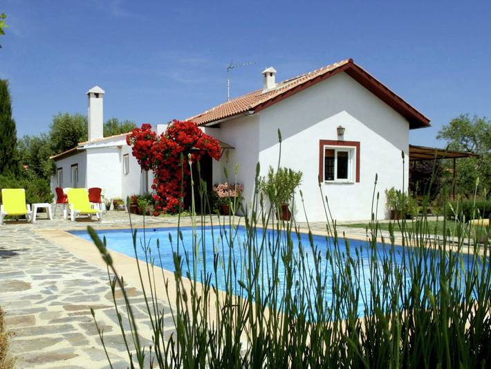 Maison de vacances pour 4 personnes, avec piscine et jardin en Espagne