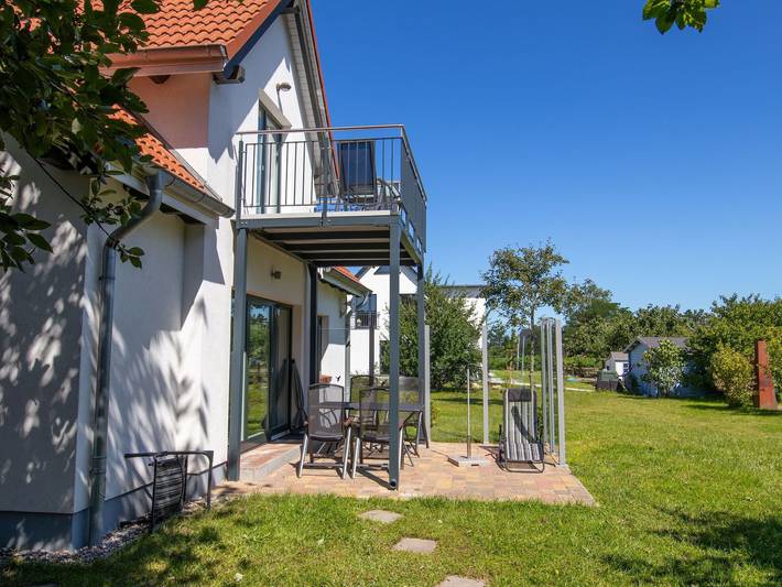 Ferienhaus für 4 Personen, mit Garten und Balkon sowie Seeblick und Ausblick, kinderfreundlich in Kröslin - 4