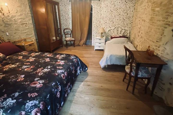 Gîte-Nasszelle in La Boissière-de-Montaigu, Loire-Tal