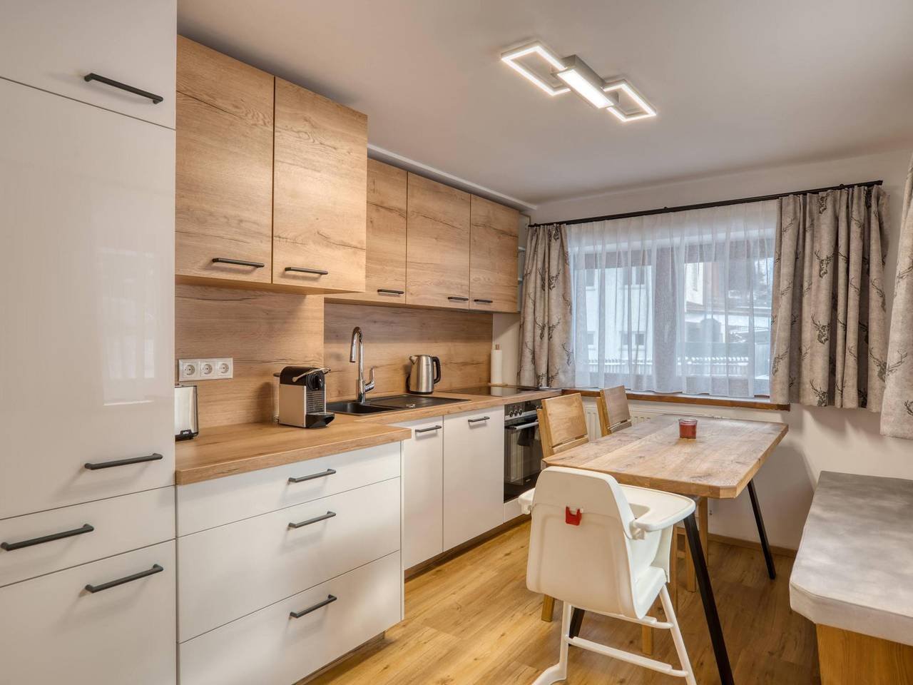 Traumhaftes Chalet mit Sauna, 130m zum Skibus in Sellrain, Sellraintal